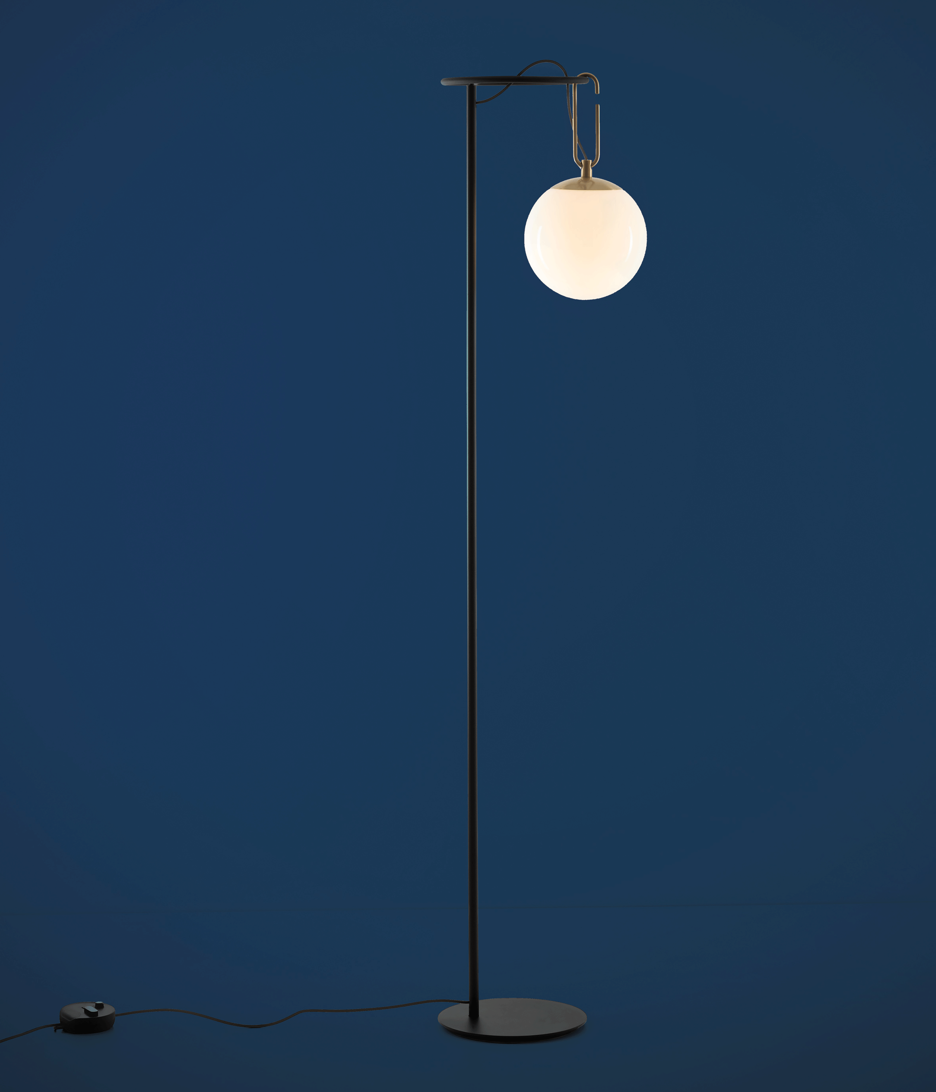 Artemide nh Stehleuchte