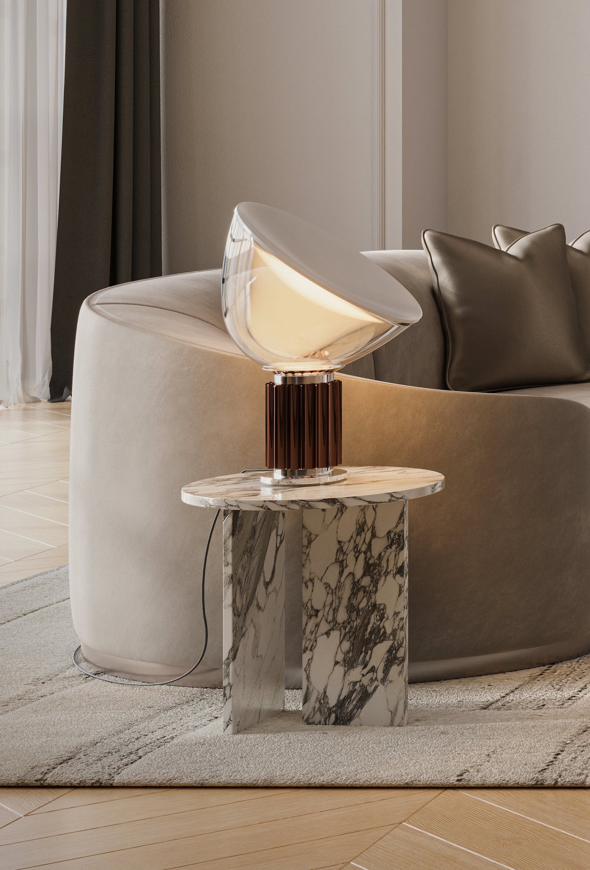 Taccia Small Tischleuchte von Flos