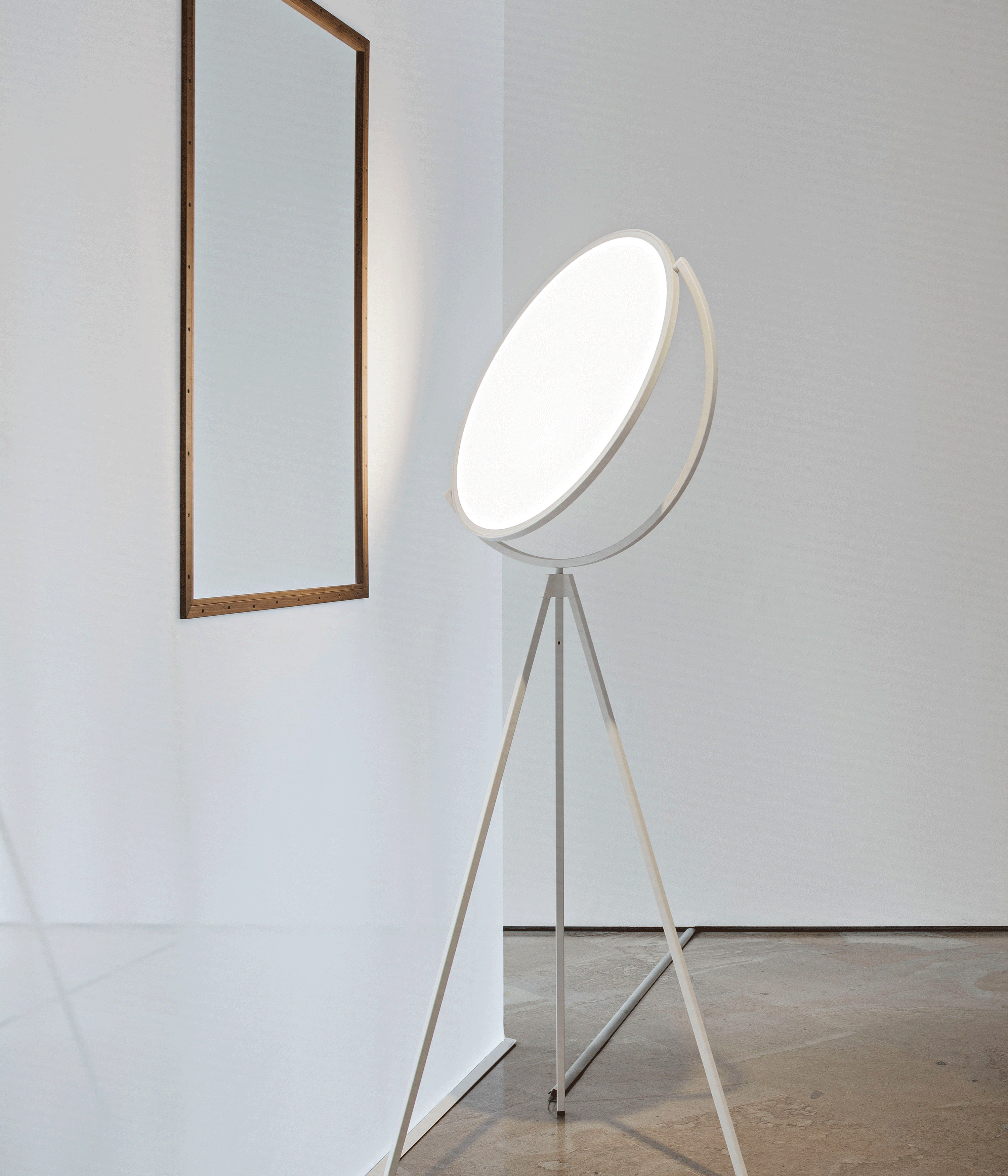 FLOS Superloon Stehleuchte LED